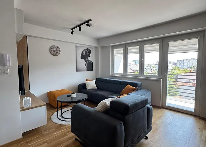 Apartment Metro Luxe